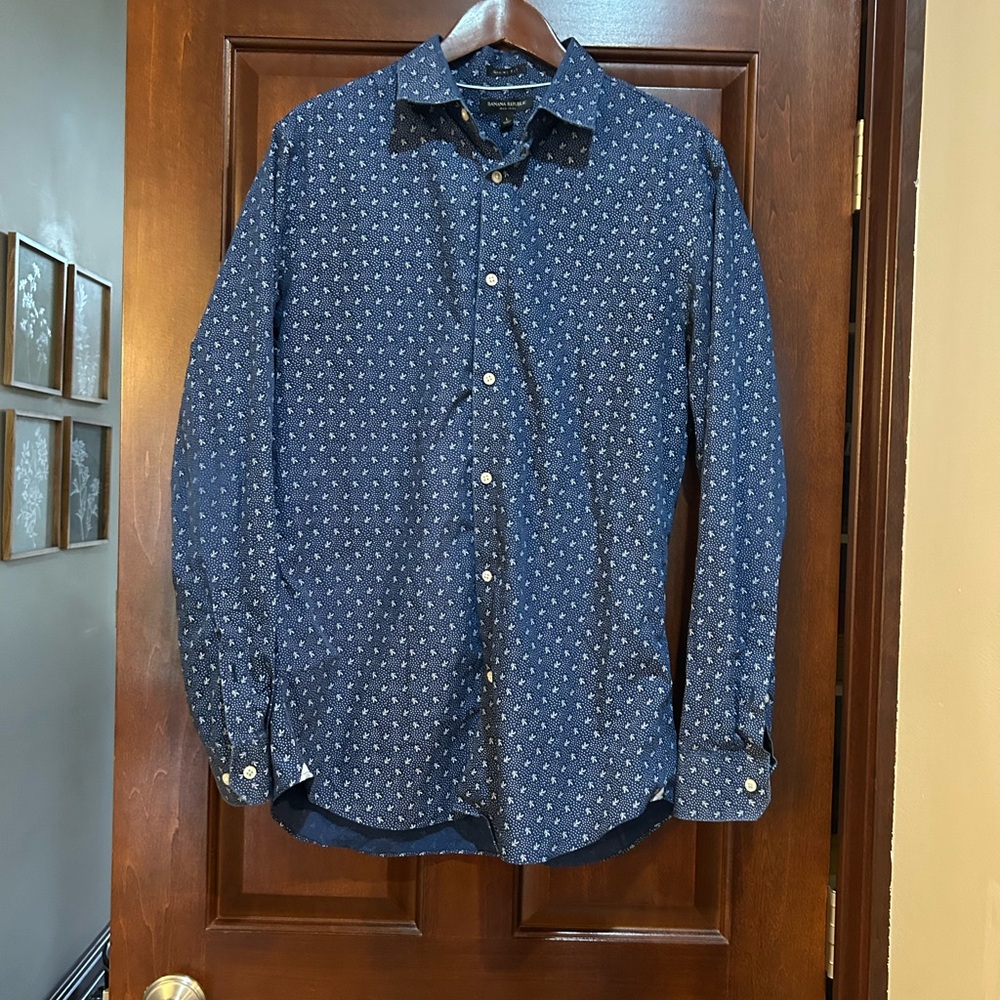 Banana Republic Navy Patterned Button Down Shirt Size L